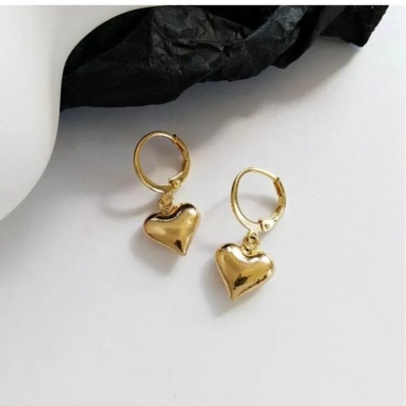 Gold plated heart dangle earrings - Picture 4 of 6